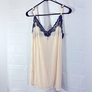 Cream and Grey Adjustable Strap Chemise Nighty